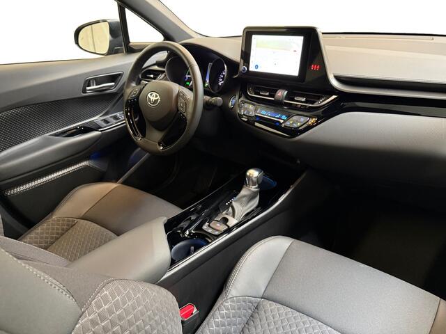 Toyota C-HR 1.8 Hybrid 140 Dynamic I Adaptive Cruise I Stoel en stuurverwaming I Camera I Navi