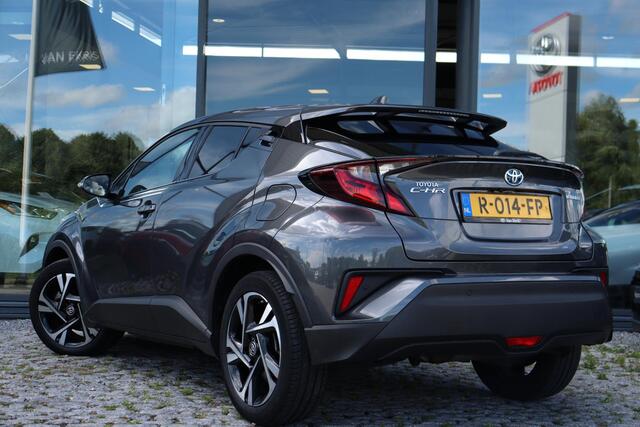 Toyota C-HR 1.8 Hybrid Dynamic, Apple Carplay / Android Auto, DAB+, Adaptieve cruise control.