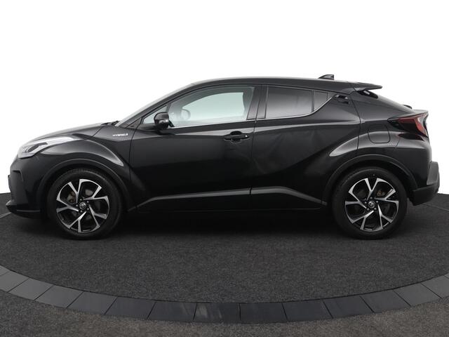 Toyota C-HR 1.8 Hybrid Style | Stoelverwarming | Parkeersensoren | Trekhaak | Apple carplay Android auto |