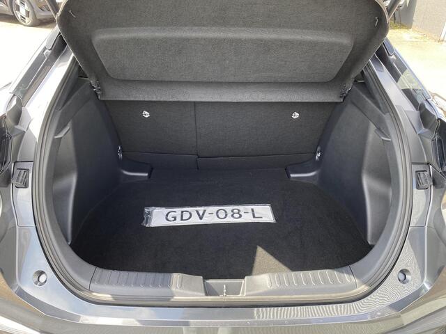Toyota C-HR 1.8 Hybrid 140 First Edition Trekhaak, 360° camera, dodehoek detectie, Apple CarPlay/Android Auto, keyless, parkeersensoren, NL-auto!