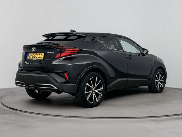 Toyota C-HR 2.0 Hybrid Executive | JBL | Dodehoek detectie | Parkeersensoren voor+achter met assistent | Full LED Adaptief | Navigatie | Apple CarPlay/Android auto | Cruise control Adaptive |