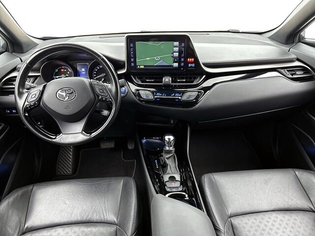 Toyota C-HR 1.8 Hybrid Style | Dodehoek detectie | Lederen bekleding | Stoel+stuurverwarming | Parkeersensoren voor+achter met assistent | Navigatie | Cruise control Adaptive |