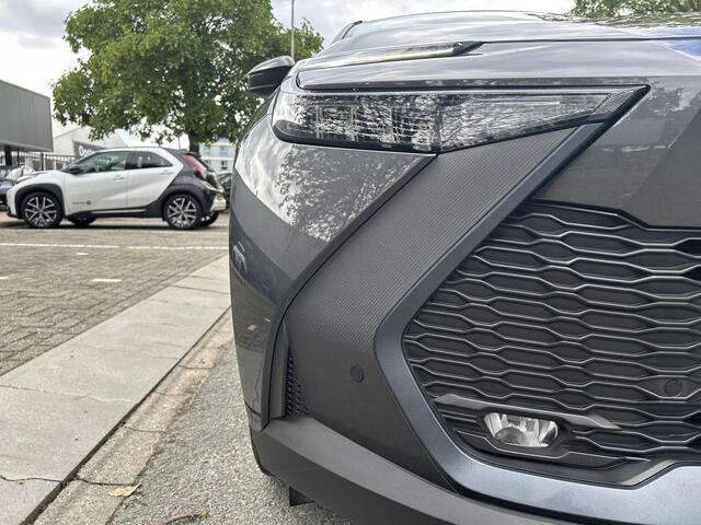 Toyota C-HR 2.0 Plug-in Hybrid 220 Dynamic