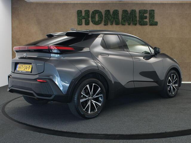 Toyota C-HR 1.8 Hybrid 140 First Edition - ORIGINEEL NEDERLANDSE AUTO - 360 GRADEN CAMERA - ADAPTIEVE CRUISE CONTROL - ELEKTRISCHE ACHTERKLEP - PARKEERSENSOREN VOOR + ACHTER - NAVIGATIE - DODEHOEKDETECTIE - APPLE CARPLAY/ANDROID AUTO - LICHTMETALEN VELGEN 18 INCH - K