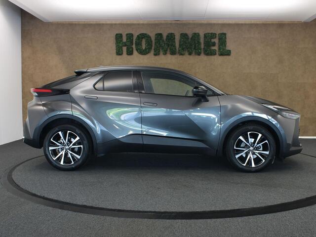 Toyota C-HR 1.8 Hybrid 140 First Edition - ORIGINEEL NEDERLANDSE AUTO - 360 GRADEN CAMERA - ADAPTIEVE CRUISE CONTROL - ELEKTRISCHE ACHTERKLEP - PARKEERSENSOREN VOOR + ACHTER - NAVIGATIE - DODEHOEKDETECTIE - APPLE CARPLAY/ANDROID AUTO - LICHTMETALEN VELGEN 18 INCH - K