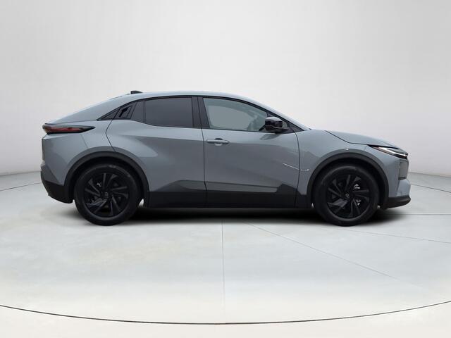 Toyota C-HR First Edition 77 kWh | Nieuwe auto | Direct uit voorraad leverbaar |