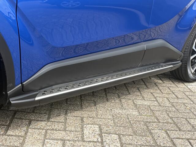 Toyota C-HR 1.8 Hybrid Bi-Tone NL Auto Trekhaak JBL Treeplanken Navi Clima Cruise