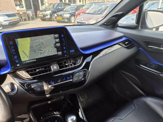 Toyota C-HR 1.8 Hybrid Bi-Tone clima Camera leer
