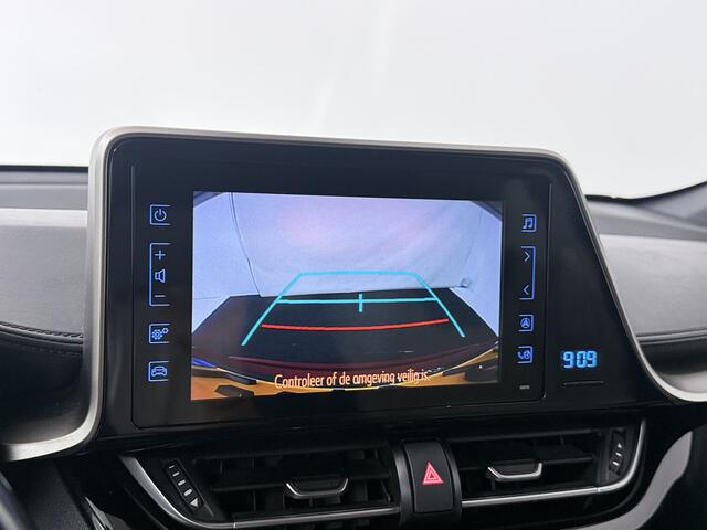 Toyota C-HR 1.8 Hybrid Bi-Tone | Navigatie | Leder | PDC | BLS |