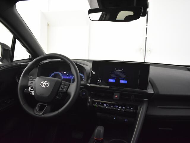Toyota C-HR 2.0 PHEV 220 Dynamic | PDC | Blindspot |