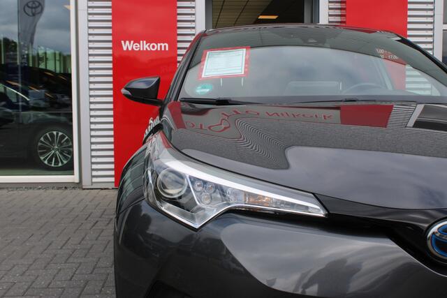 Toyota C-HR 1.8 Hybrid Executive met trekhaak **NL-auto**