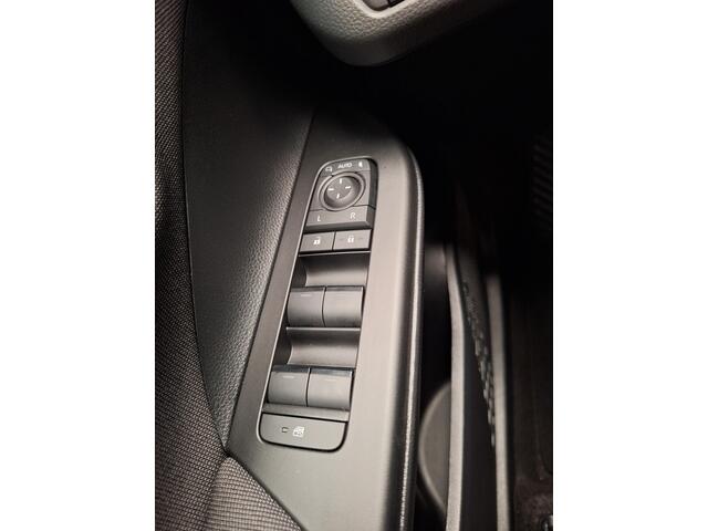 Toyota C-HR 1.8 Hybrid 140 First Edition Limited