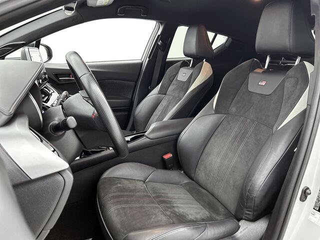 Toyota C-HR 1.8 Hybrid GR-Sport | Navigatie | Stoelverwarming |