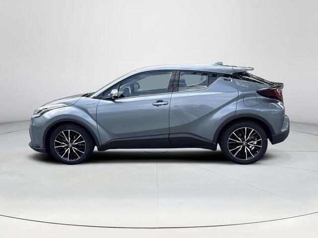 Toyota C-HR 2.0 Hybrid Dynamic **KEYLESS/ PARKEERSENSOREN/ NAVIGATIE**