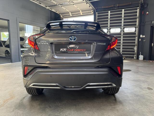 Toyota C-HR 2.0 Hybrid Dynamic XENON-CLIMA-STOEL VRM-CAMERA