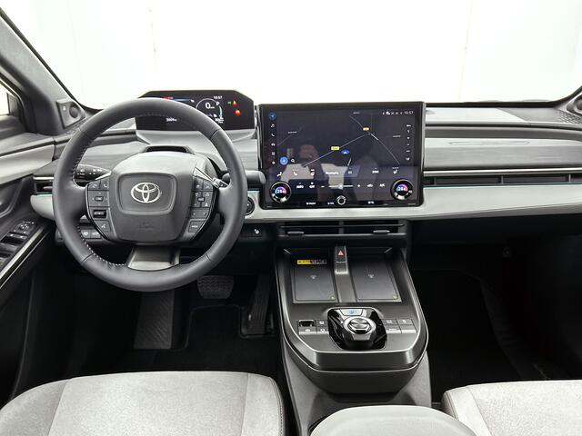 Toyota C-HR Executive AWD 77 kWh | Executive Plus-pakket | 343 PK | 1500 KG Trekgewicht | 22 KW boordlader |