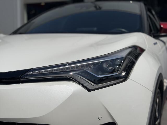 Toyota C-HR 1.8 Hybrid Style Bi-Tone | GEEN AFLEVERKOSTEN | Trekhaak, Dodehoekdetectie, Navigatie