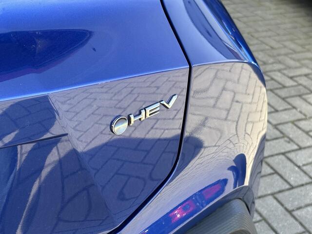 Toyota C-HR 1.8 Hybrid 140 Active Prijs inclusief 3500 euro inruilpremie!