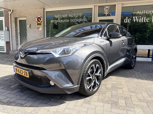 Toyota C-HR 1.8 Hybrid Style Lederen bekleding/Autom. airco/Audio Primium/Verw. buitenspieg./Cruise contr. adapt./Dode hoek detectie/Navi Full map/Parkeersens. v.+a./Verw. voorstoelen/L/M 18 Inch