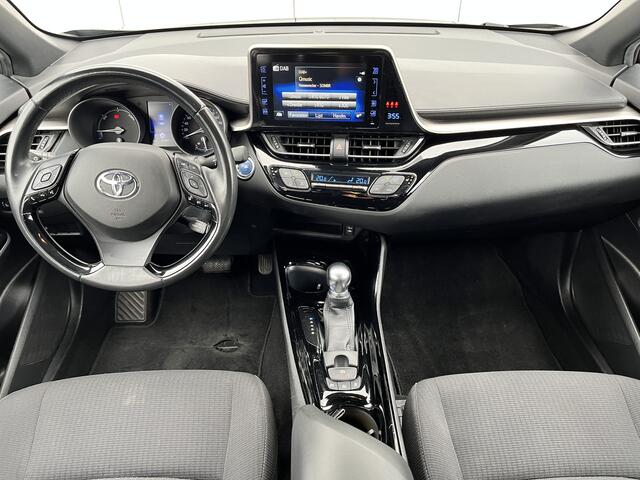 Toyota C-HR 1.8 Hybrid Dynamic Trekhaak Stoel Verwarming NL Auto Dealer Onderhouden