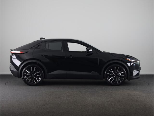 Toyota C-HR First Edition 77 kWh *EV-Deal* ¤ 4.000,- voordeel 20" LM Velgen