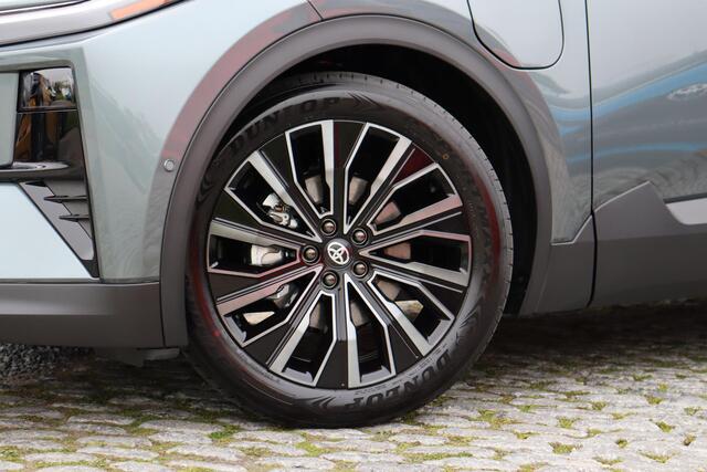 Toyota C-HR Executive AWD 77 kWh, Pano, JBL, 360 Camera, Nieuw en snel leverbaar met ¤3.000,- inruilpremie!!