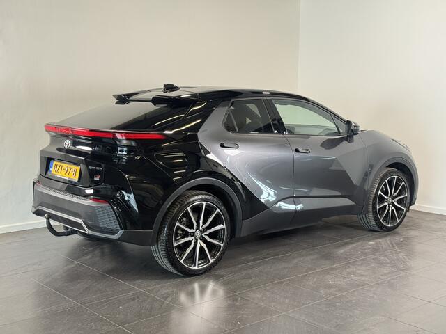 Toyota C-HR 2.0 Plug-in Hybrid 220 GR SPORT PLUS | Afneembare trekhaak | Head-Up | Panoramodak |