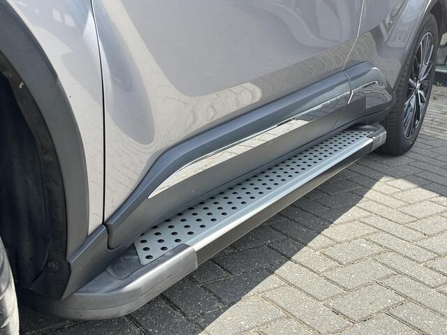 Toyota C-HR 2.0 Hybrid Launch Edition Leder / Carplay / Stoel Verwarming
