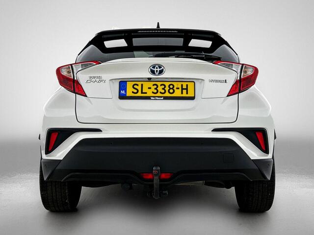 Toyota C-HR 1.8 Hybrid Bi-Tone Plus | Airco | Achteruitrijcamera | All Seasonbanden | Blind Spot Warning | Cruise Control Adaptief | Dealeronderhouden | Keyless | Park Assist | Parkeersensoren Voor en Achter | Stoel- en Stuurverwarming | Trekhaak |