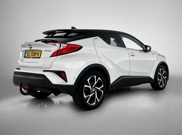 Toyota C-HR 1.8 Hybrid Bi-Tone Plus | Airco | Achteruitrijcamera | All Seasonbanden | Blind Spot Warning | Cruise Control Adaptief | Dealeronderhouden | Keyless | Park Assist | Parkeersensoren Voor en Achter | Stoel- en Stuurverwarming | Trekhaak |