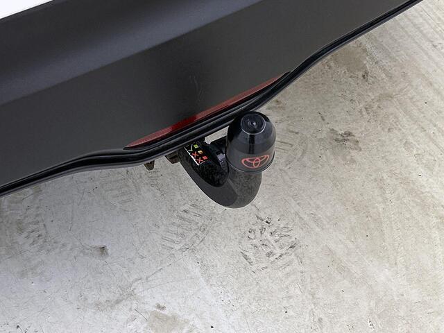Toyota C-HR 1.8 Hybrid Bi-Tone Plus | Airco | Achteruitrijcamera | All Seasonbanden | Blind Spot Warning | Cruise Control Adaptief | Dealeronderhouden | Keyless | Park Assist | Parkeersensoren Voor en Achter | Stoel- en Stuurverwarming | Trekhaak |