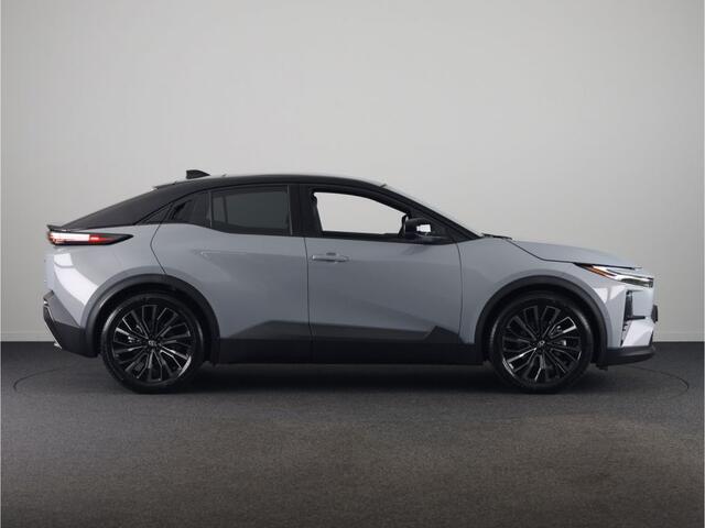 Toyota C-HR Executive AWD 77 kWh | Snel rijden uit voorraad leverbaar | 343PK AWD | 1500KG TREKGEWICHT |
