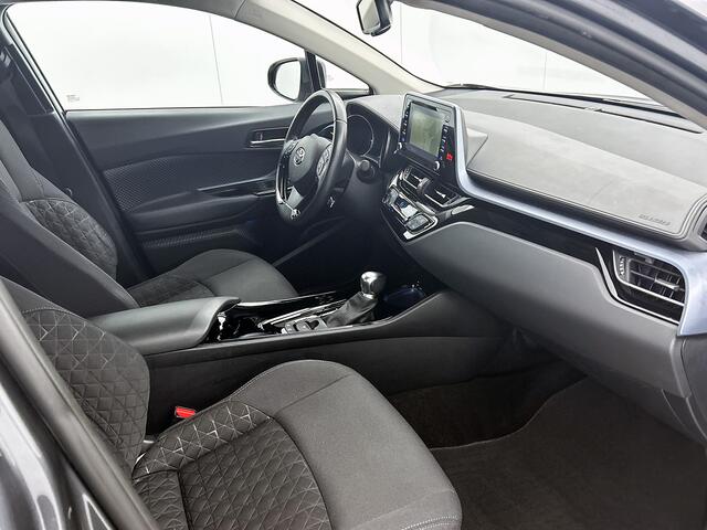 Toyota C-HR 1.8 Hybrid Dynamic | Dealer Onderhouden | Parkeersensoren voor+achter | Apple CarPlay/Android Auto | Navigatie | Climate control | Cruise Control Adaptive | Achteruitrijcamera | Bluetooth | LED verlichting