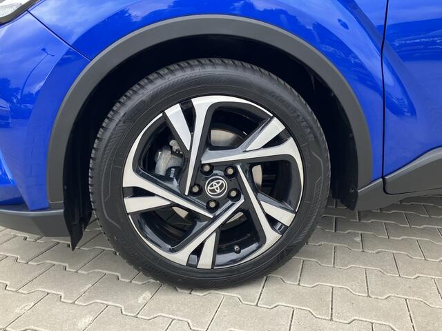 Toyota C-HR 1.8 Hybrid Style | Leder | Trekhaak | Blindspot