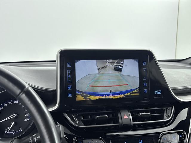 Toyota C-HR 1.8 Hybrid Style Ultimate | Dodehoekdetectie | Stuur-Stoelverwarming |