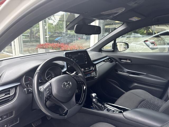 Toyota C-HR 1.8 Hybrid Dynamic - Camera | CarPlay | Dodehoek | LED | PDC v+a