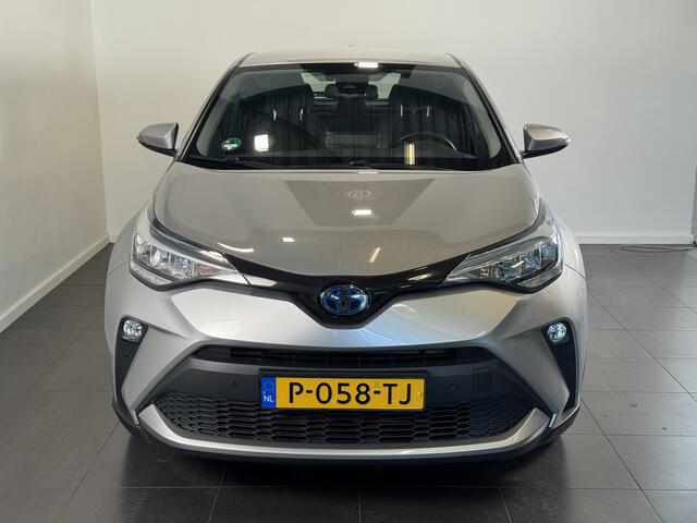 Toyota C-HR 2.0 Hybrid Dynamic | CarPlay | 180pk motor |