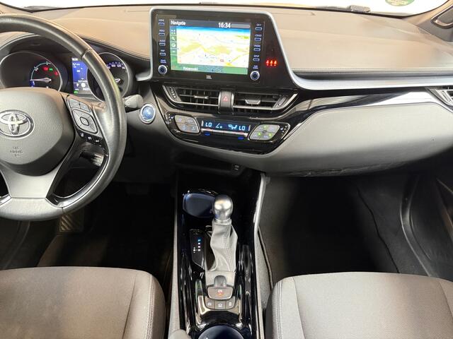 Toyota C-HR 2.0 Hybrid Dynamic I Camera I CarPlay I JBL I Adaptive I Dodehoekdetectie