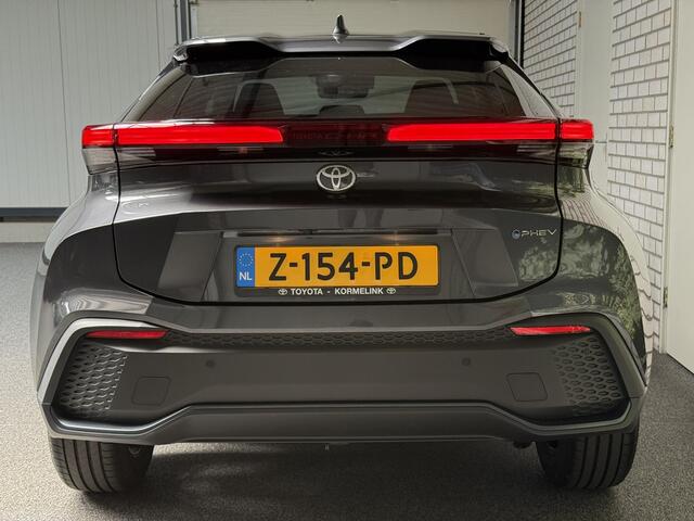 Toyota C-HR 2.0 Plug-in Hybrid 220 First Edition