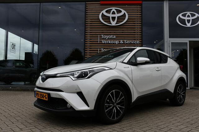 Toyota C-HR 1.8 Hybrid Executive Automaat 122pk | Parkeersensoren voor en achter | Trekhaak afneembaar | NL-auto |