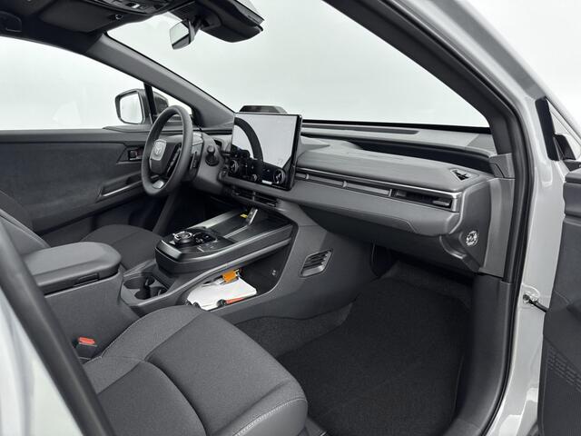 Toyota C-HR First Edition 77 kWh *EV-Deal* | Apple Carplay & Android Auto | Parkeercamera | 20 inch | *