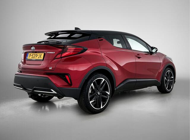 Toyota C-HR 1.8 Hybrid GR-Sport | 1e Eigenaar | NIEUW GELEVERD & ONDERHOUDEN | Trekhaak | Sportief uitgevoerd |