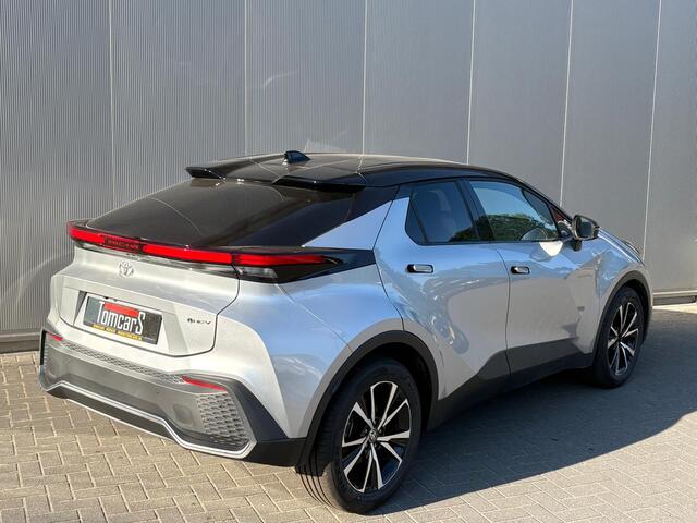 Toyota C-HR 1.8 Hybrid 140PK First Edition Bi-Tone/Winter-pack/Gr.-navigatie/Elektr.klep/Camera/Adapt.-cruise