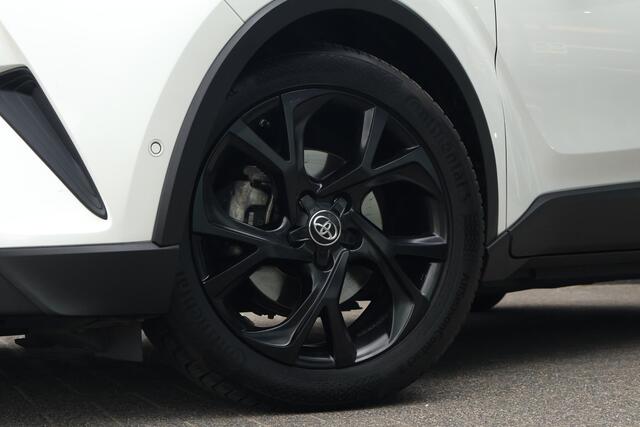 Toyota C-HR 1.8 Hybrid Executive Ultimate / Adaptive cruise / DAB / Stoel en stuurwielverwarming / Keyless