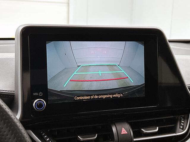 Toyota C-HR 1.8 Hybrid GR-Sport | Dodehoek detectie | Stoelverwarming | Parkeersensoren voor+achter met assistent | FULL LED Adaptive | Navigatie | Apple CarPlay/Android Auto | Cruise Control Adaptive | Achteruitrijcamera |