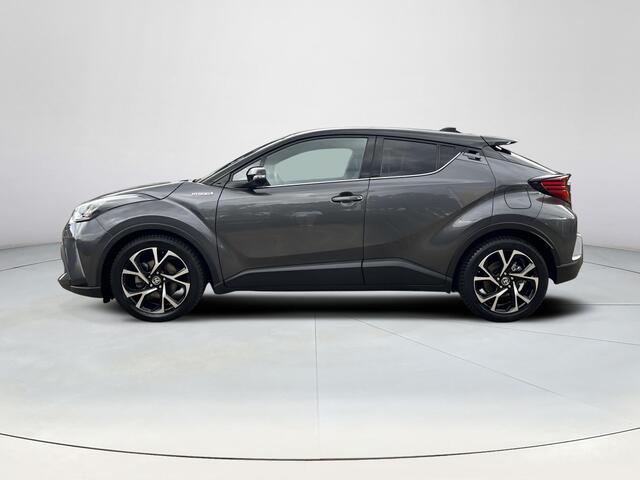 Toyota C-HR 1.8 Hybrid Style | Trekhaak | JBL audio | Carplay | Bi-tone exterieur | Stoelverwarming |