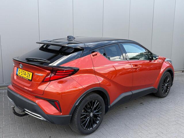 Toyota C-HR 2.0i Hybrid 184PK Automaat Launch Edition Trekhaak/Navigatie/Camera/Parkeerhulp/JBL