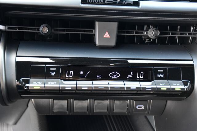 Toyota C-HR 1.8 Hybrid 140 Dynamic Automaat 140pk | Keyless entry | Cruise control adaptief | Parkeerhulpcamera achter | Nieuw |