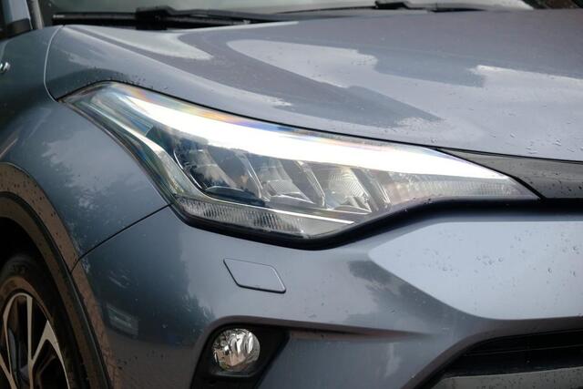 Toyota C-HR 1.8 Hybrid 122pk CVT First Edition | Navvi | App Connect | Climate | Adaptive Cruise | Camera | Keyless | Winter Pakket | Trekhaak