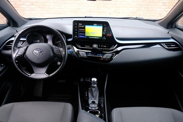Toyota C-HR 1.8 Hybrid 122pk CVT First Edition | Navvi | App Connect | Climate | Adaptive Cruise | Camera | Keyless | Winter Pakket | Trekhaak